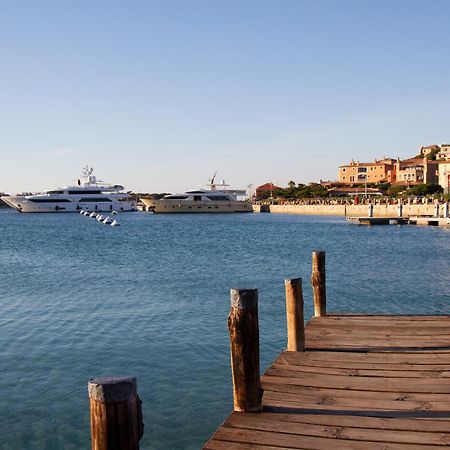 Petit Porto Cervo Bed & Breakfast ภายนอก รูปภาพ